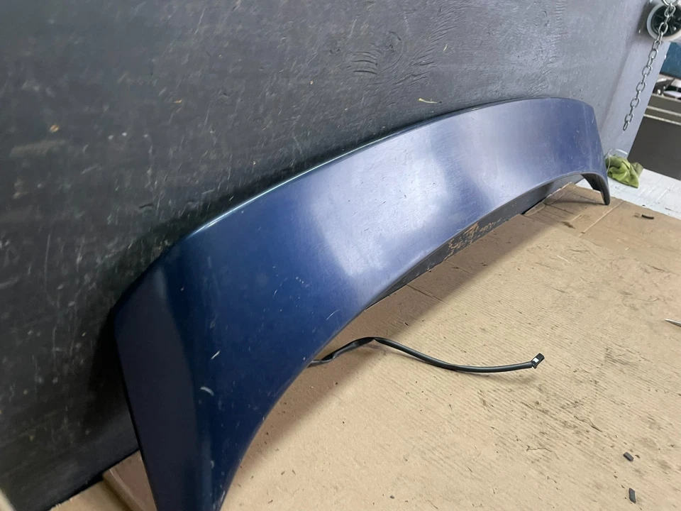 2003 至 2008 年丰田卡罗拉后锅炉翼原始设备制造商 T0494 PS — 第 3/4 张图片