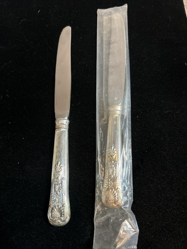 NEW Vintage Silverplate US Navy Dinner  Knife INSICO USN Anchor 9 1/8" Pair H