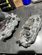 GSXR 1000 K1-k2 Refurbished Front Brake Calipers Tokico 2002