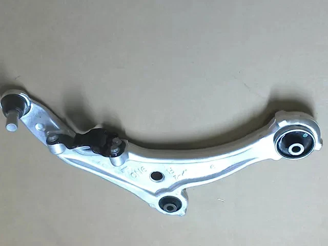 Original Nissan Máxima 2009-2014 - Brazo de control inferior 54500-9N00B Foto 3 de 3