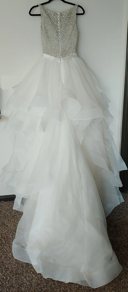 Allure Couture Bridal C380 Marfil/Plata TALLA 6 Inalterado Foto 4 de 4