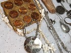 Random Junk Drawer Lot Junk Jewelry Lot Random Jewelry Costume Jewelry #1 — photo 5