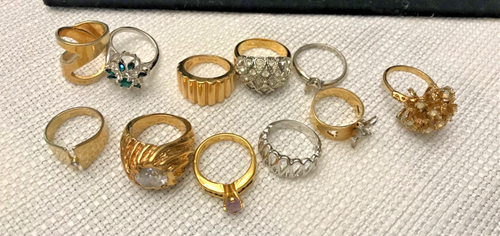 11 Vintage Ringe Gold Galvanisiert! Gesamtgewicht 73 Gramm 14 und 18KT HGE