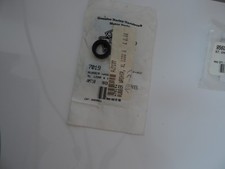 HARLEY DAVIDSON 7019 RUBBER WASHER FOR SHIFT LEVER XL1200 & 883 NOS Qty 1