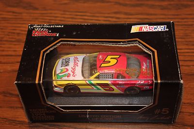 1994 Terry Labonte #5 Kelloggs Corn Flakes Chevy Lumina 1:43 Diecast car