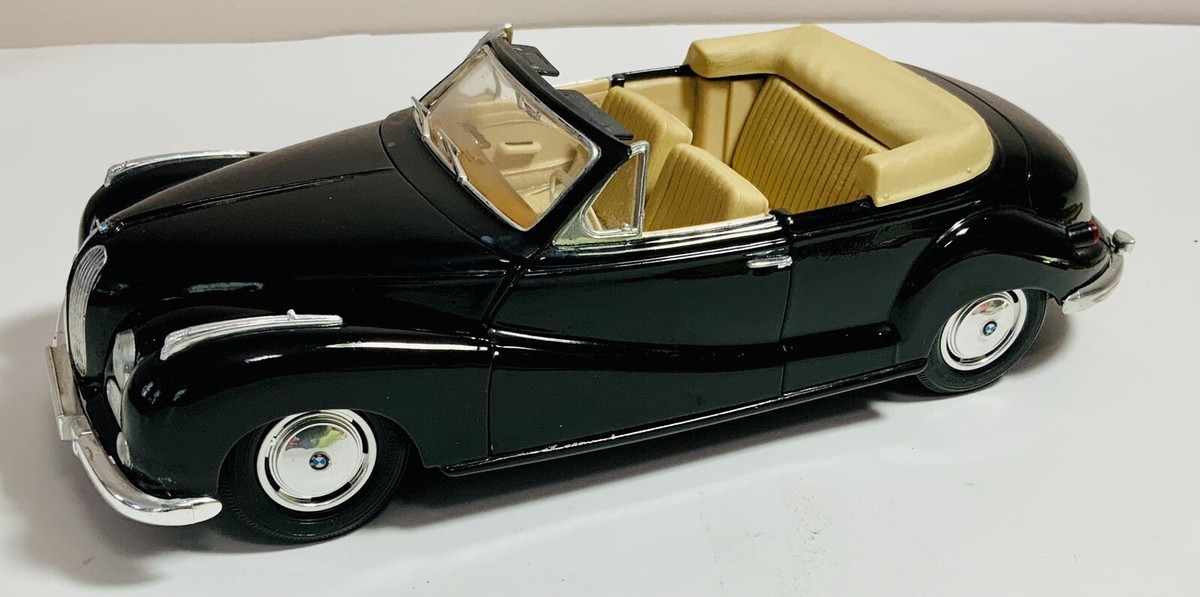 ミニカー MAISTO 1/18 BMW Maisto 1/18 Die Cast Model 1955 BMW 502 In Excellent