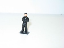 Dinky Toys, 1X Soldier Noir, Military At Attention, Ref 160 Ngv