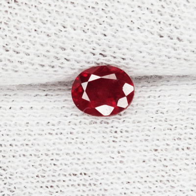 0.45 Cts Fine Luster Natural Pigeon Blood Ruby Oval From Mozambique....!!!!