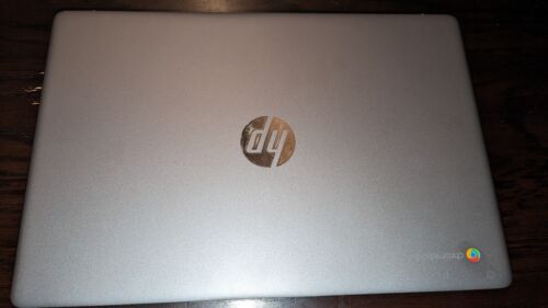 HP Chromebook 15.6'' (64GB eMMC Intel Pentium Silver 3.3GHz 8GB RAM) Laptop - Picture 1 of 11
