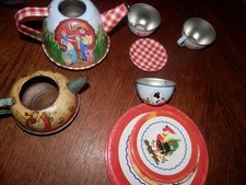 Schylling 2004 Tin Tea Pieces 12 pcs. Some Have Wear, Collectibles, 3"