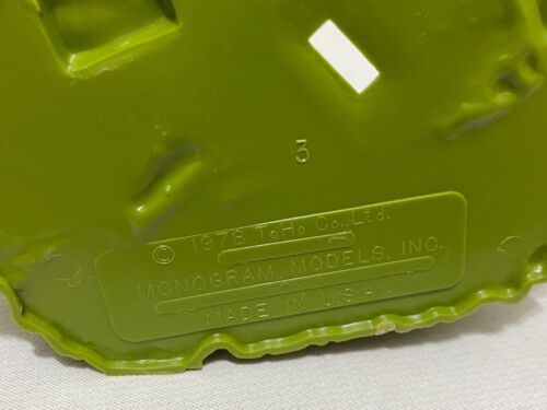 Vintage 1978 Aurora Godzilla Model Kit Built Toho Plastic Kit GITD - Picture 9 of 11