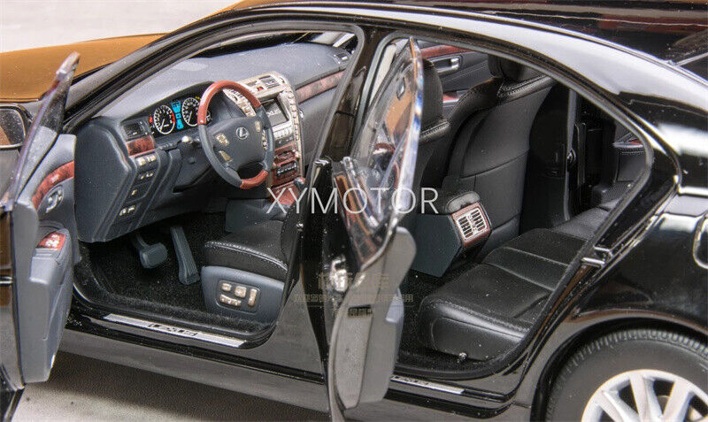 NEW Norev 1:18 Lexus LS460 2010 Metal Diecast Model Car NEW Norev 1:18 Lexus LS460 2010 Metal Diecast Model Car