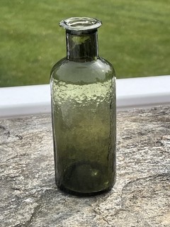 ca.1840's Early New England Utility Bottle Lip Chip Open Pontil