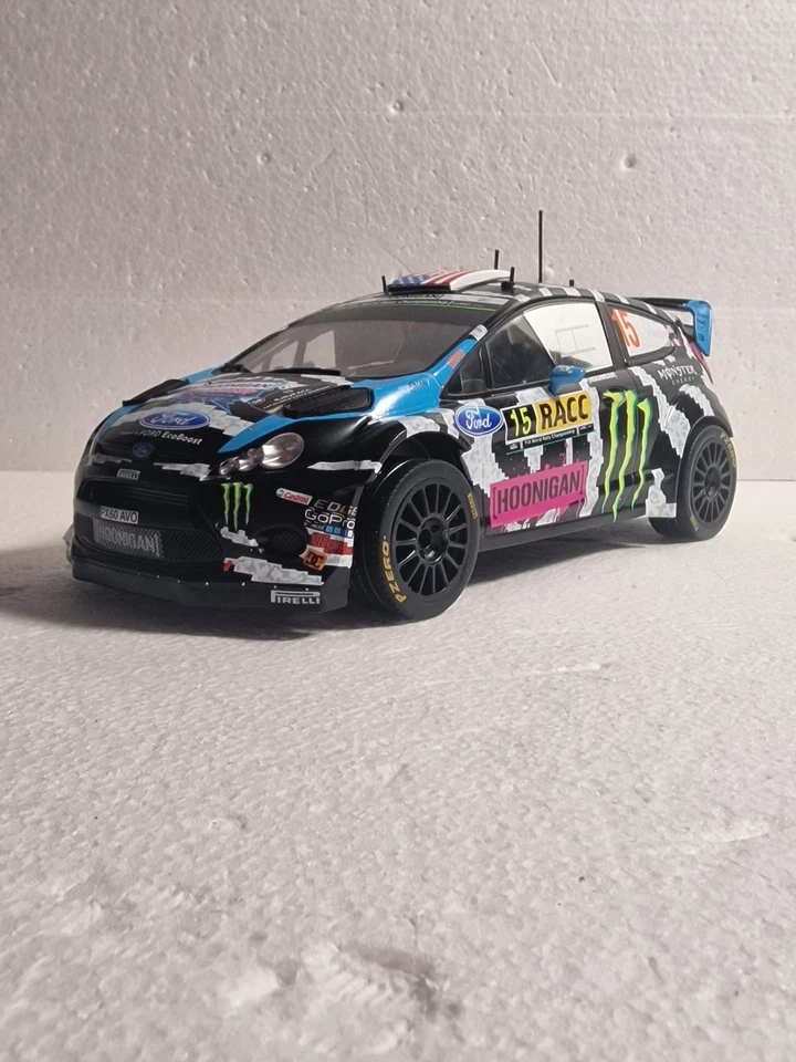 IXO Ford Fiesta RS WRC No15 Monster Ken Block 1:18 - Image 2 of 4
