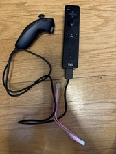 Original Nintendo Wii Controller & Nunchuck Official Wii Black- No Motion Plus