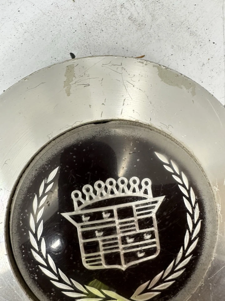 1989-1991 Cadillac Seville Machined With Dark Red center wheel center cap OEM - Image 3 of 4