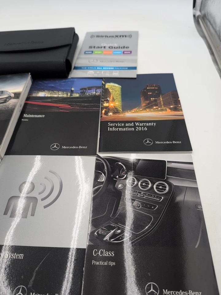  Mercedes-Benz C300 C450 2016 AMG 4Matic manual del propietario con suplementos y estuche Foto 3 de 3