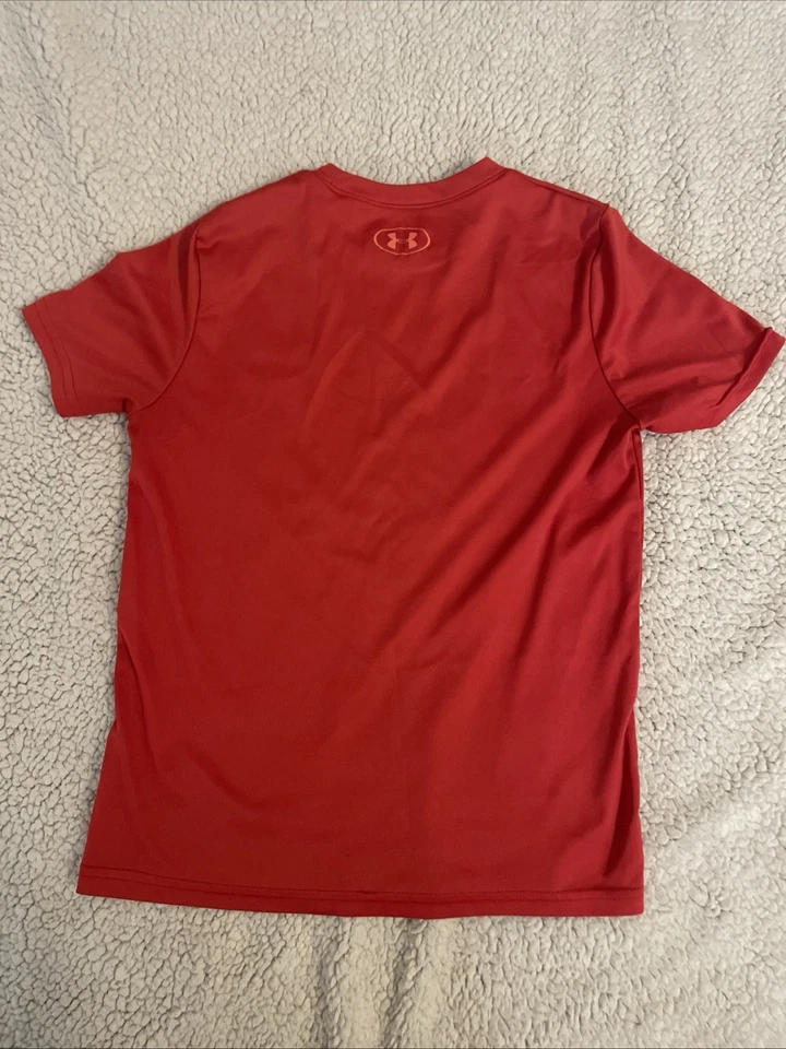 Lote de 5 camisetas Under Armour talla YSM juveniles pequeñas manga corta varios colores Foto 3 de 4