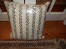 NWT Ralph Lauren Winter Cottage Cream Leaf Quilted Decorative Bed Pillow 20x20