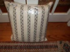NWT Ralph Lauren Winter Cottage Cream Leaf Quilted Decorative Bed Pillow 20x20