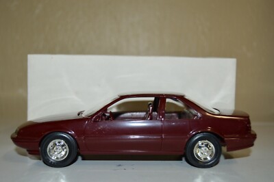 AMT Ertl 1989 Chevrolet Beretta GT Garnet Red 1/25 Dealer Promo