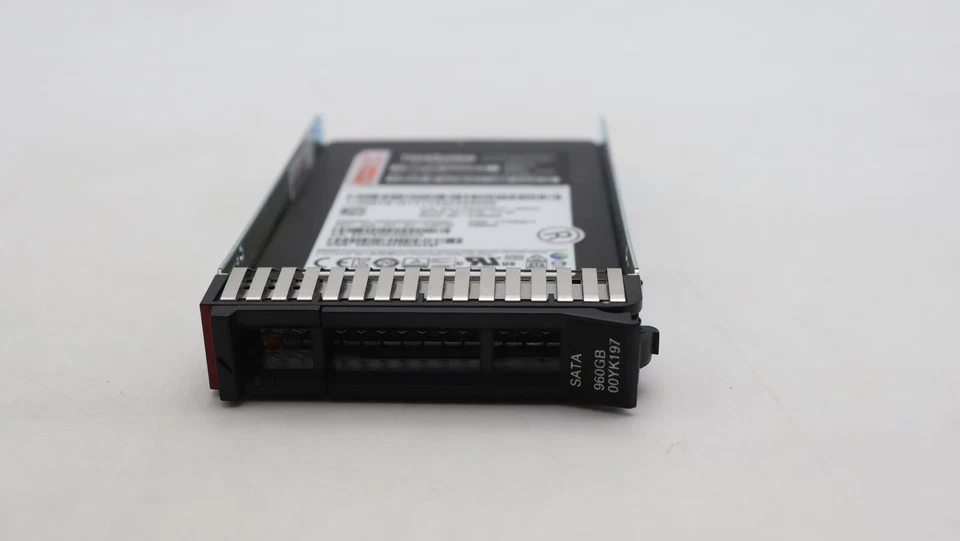 Lenovo ThinkSystem 7N47A00113 00YK197 2.5" 960GB Entry SATA 6Gb Hot Swap SSD- - Image 4 of 4