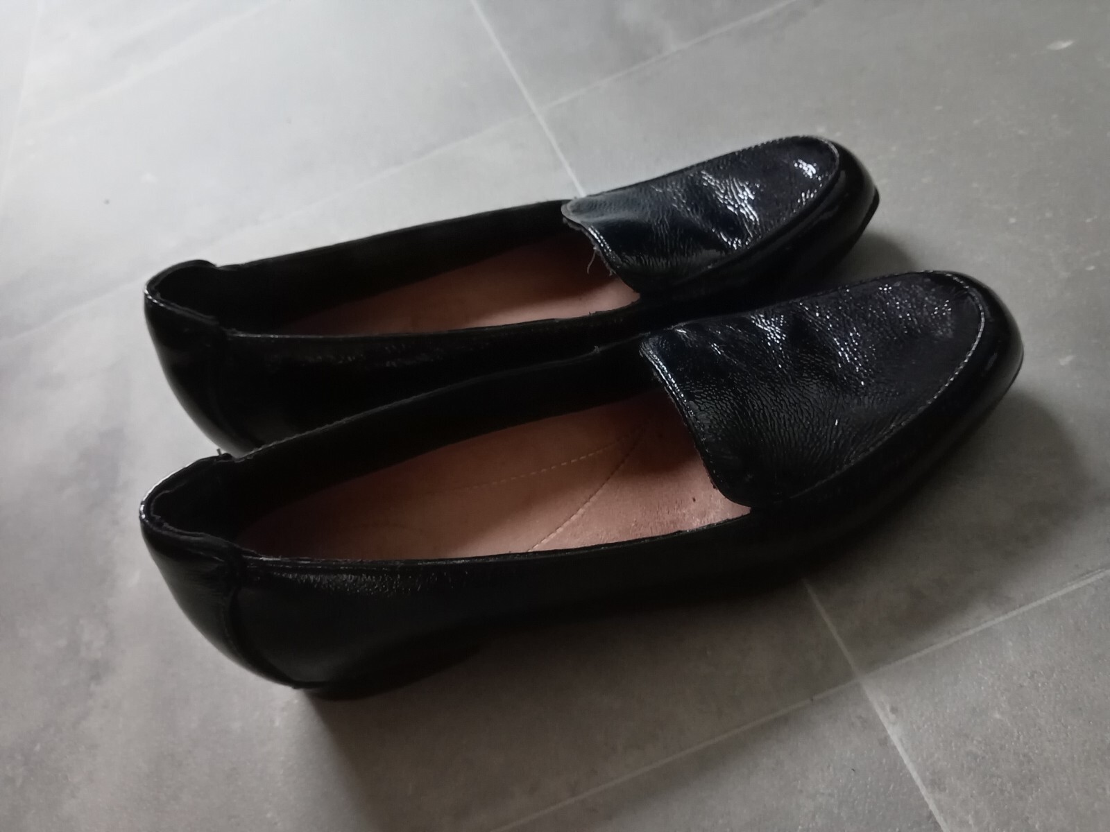 Clarks Artisan Black Patent Leather Flats Loafers UK Size 6.5 Smart