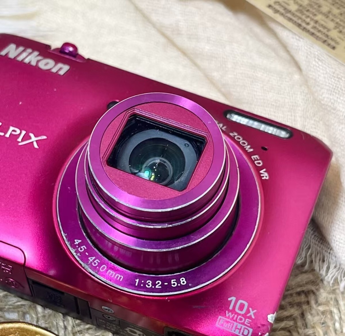 Nikon COOLPIX S6300 16.0MP Digital Camera 10X Optical Zoom w