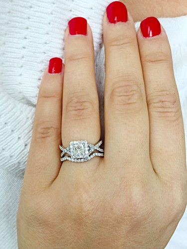 14K WHITE GOLD PRINCESS CUT SIMULATED DIAMOND ENGAGEMENT RING AND BAND 1.50CT - Picture 8 of 10
