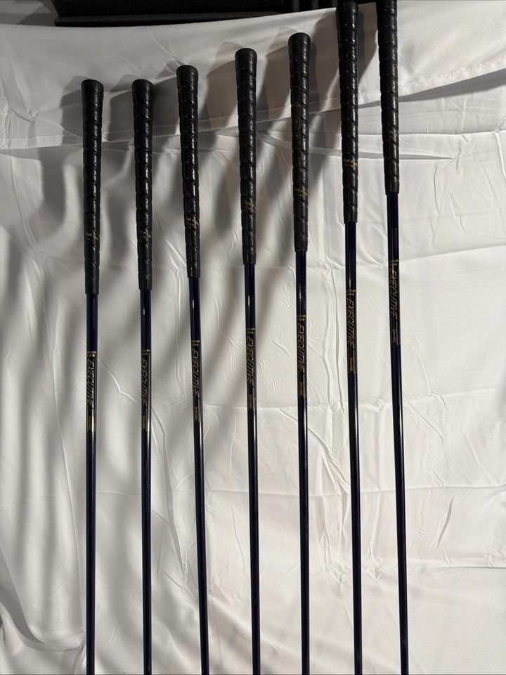 Spalding Executive EZ Iron Set 3, 5, 7-9, P, SW | Left Handed LH - Image 2 of 4