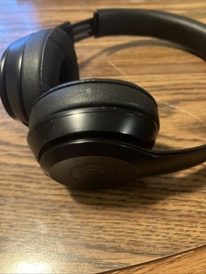 Beats by Dr. Dre Solo3 Bluetooth Wireless On-Ear Headphones Black