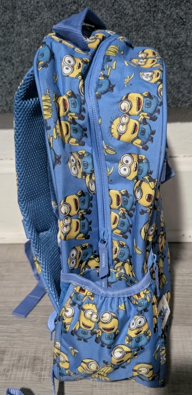 Despicable Me Minions Backpack Simple Modern 12L … - image 10