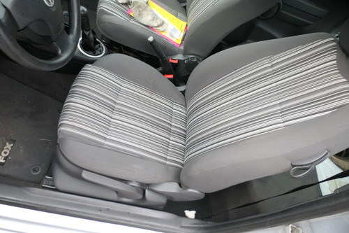 VW Fox Sitz Fahrersitz vorne links OHNEAirbag höhenverstellbar