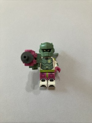 Lego Robot Warrior Collectible Minifigure Series 24