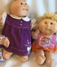 Lot of 2  Cabbage Patch Dolls Xavier Roberts Signature