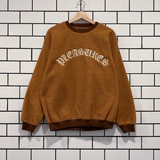 PLEASURES MARS SHERPA CREWNECK BROWN