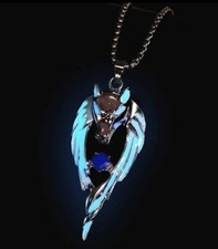 New Silver Wolf Necklace - Glow in the dark Pendant - Gothic Jewellery Luminous