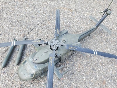 Elite Forces BBI US Army Black Hawk Helicopter 1:18 Scale Bombs