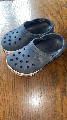 Kleinkind Kinder Crocs Clog Größe 10 dunkelblau Schuhe Moosgummi Kinder