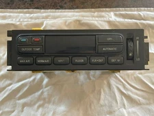 OEM 96-97 TOWN CAR EATC AUTOMATIC DIGITAL CLIMATE HEATER CONTROL F7VH-19C933-AA 