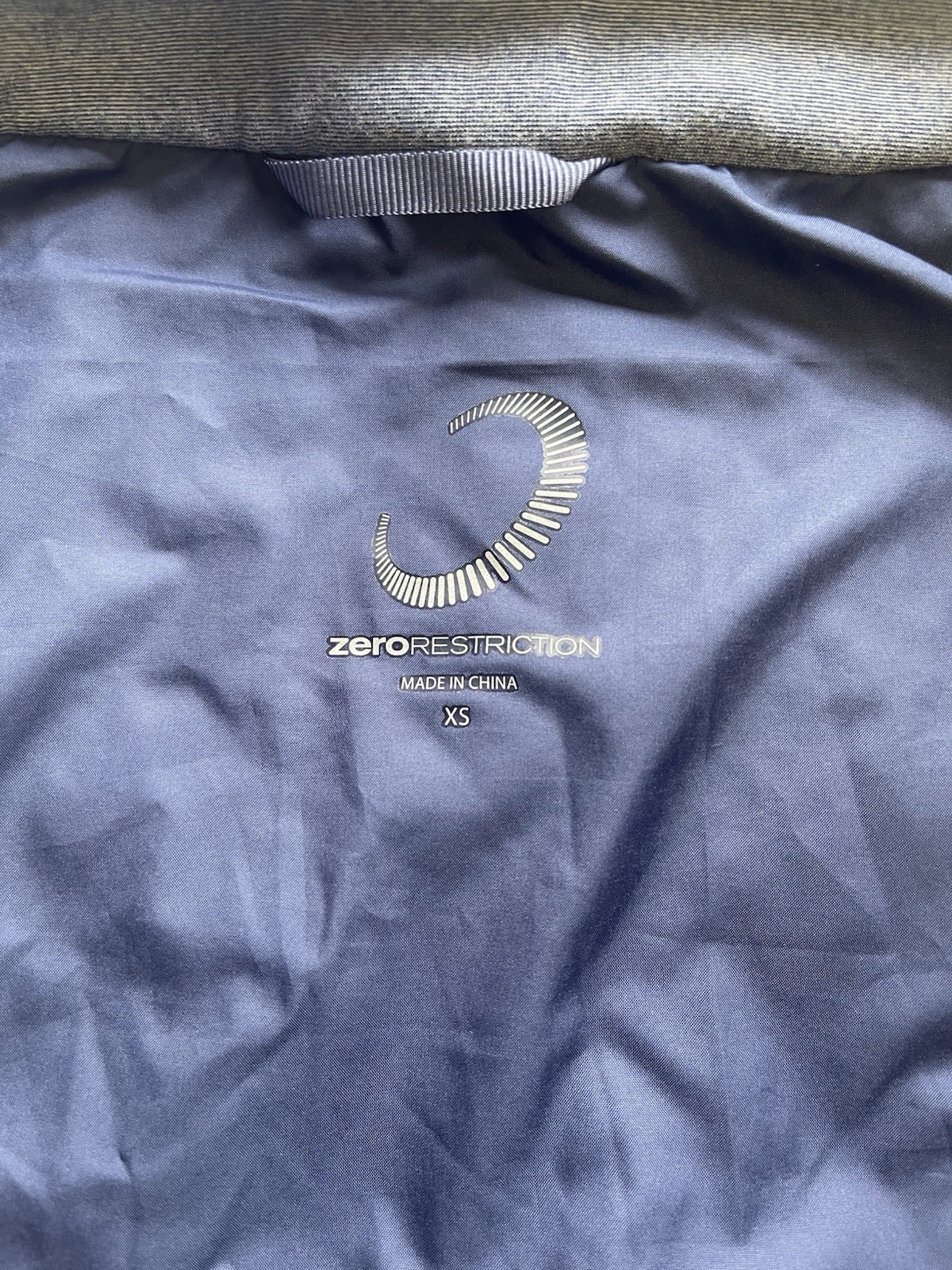 XS Zero Restriction Woman’s Lightweight Jacket- S… - image 4