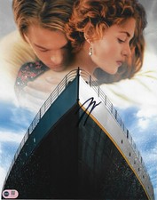 LEONARDO DI CAPRIO SIGNED TITANIC 14x11 PHOTO (ACG CERT AG17817)