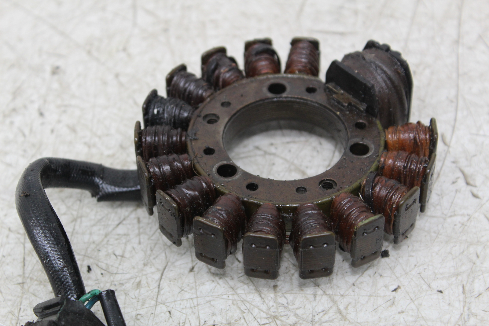 93 SUZUKI DR250 STATOR MAGNETO GENERATOR ALTERNATOR