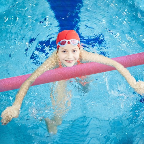 1x Swimming Pool Noodle Float Aid 60 inch Flexible Hollow EPE Foam Swim Noodle - Picture 5 of 21