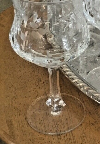 Bohemian Vintage Heavy Leaded Crystal Etched and Cut Glass Wine/Goblets - Picture 6 of 6
