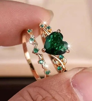 14k Yellow Gold Plated 2.50Ct Heart Cut Simulated Green Emerald Bridal Ring Set