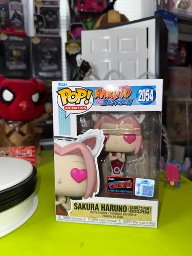 NYCC 2025 'Official Sticker' Funko Pop! Naruto Shippuden SAKURA HARUNO  In Hand