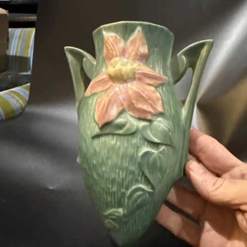 roseville blue clematis8 1/2 In Wall Pocket 1295-8