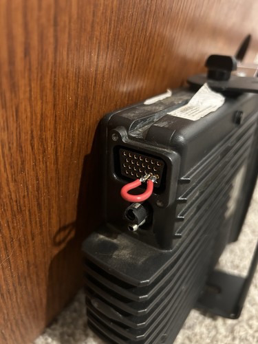 Motorola Xtl1500 VHF P25 - Photo 4/6