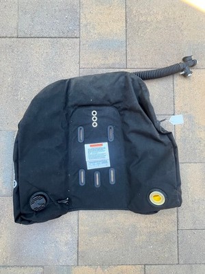 Apeks WTX40 Donut Bladder Tech Wing - Free Shipping